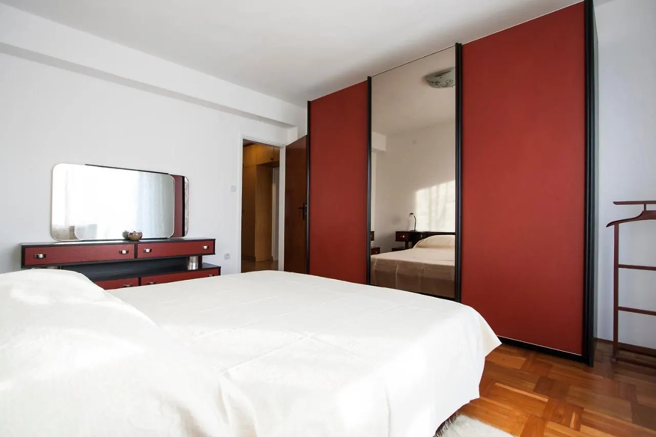 Apartment Nola By Rent Istria Poreč Croatie