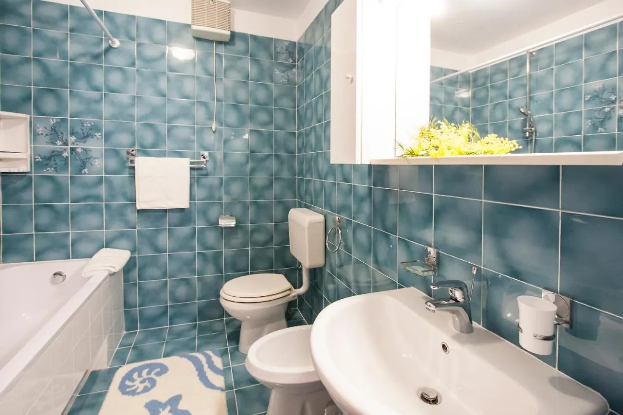 Apartment Nola By Rent Istria Poreč Croatie