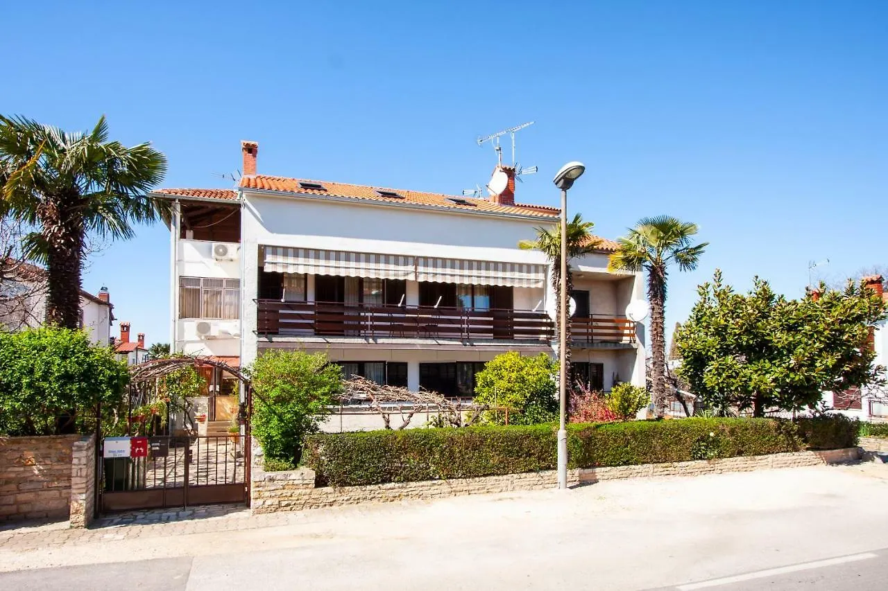 Apartment Nola By Rent Istria Porec Croatia