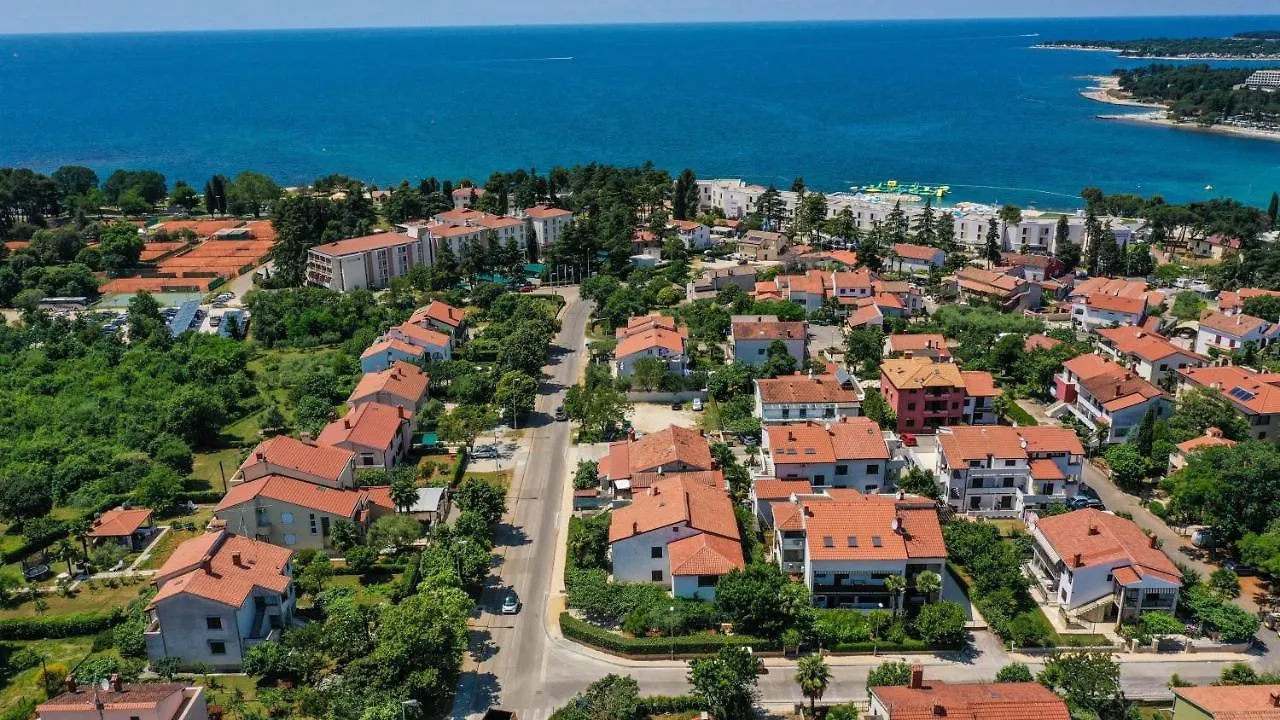 Kontakte von Apartment Nola By Rent Istria